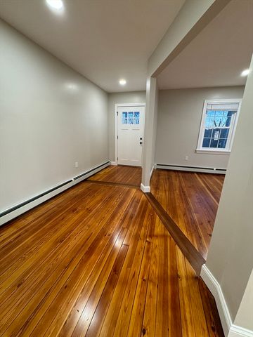 23 Seaview St 23, Plymouth, MA 02360
