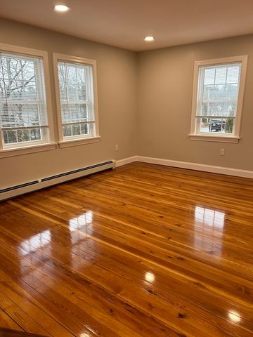 23 Seaview St 23, Plymouth, MA 02360
