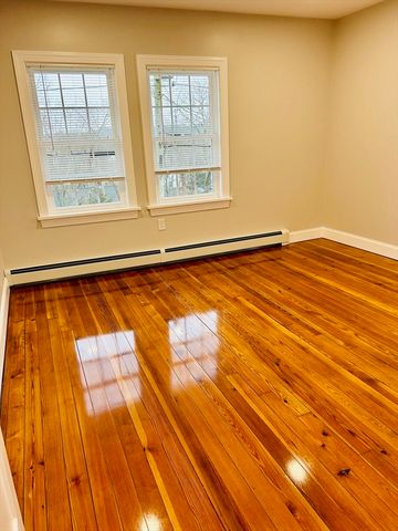 23 Seaview St 23, Plymouth, MA 02360