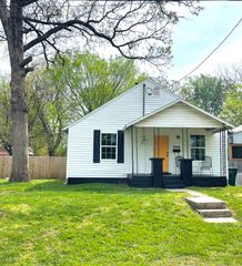 2038 North Weller Avenue, Springfield, MO 65803