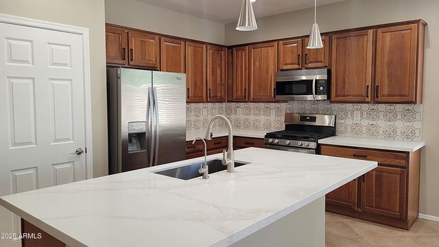 1744 W Turtle Hill Drive, Anthem, AZ 85086