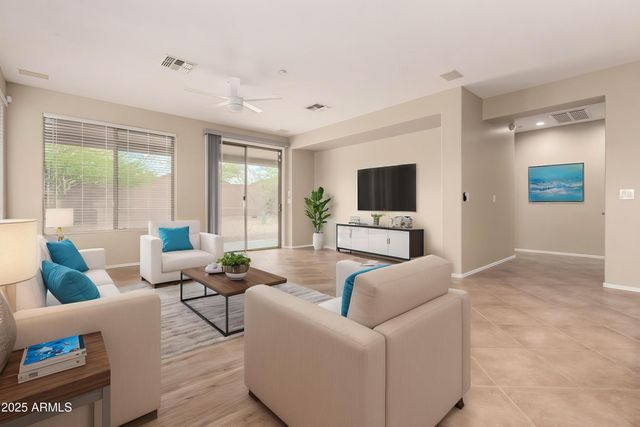 1744 W Turtle Hill Drive, Anthem, AZ 85086