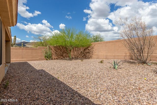 1744 W Turtle Hill Drive, Anthem, AZ 85086