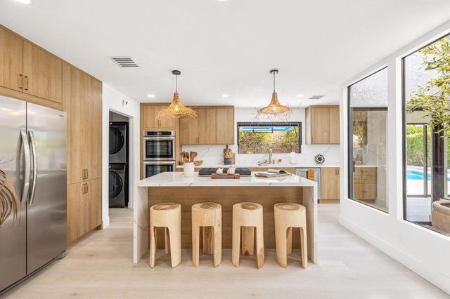 34 Lincoln Place, Rancho Mirage, CA 92270