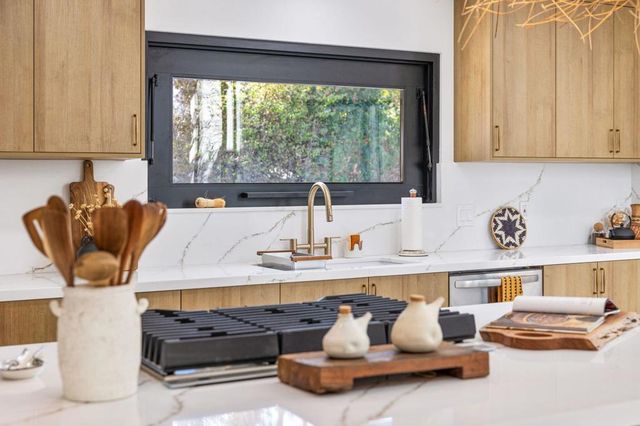 34 Lincoln Place, Rancho Mirage, CA 92270