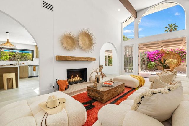 34 Lincoln Place, Rancho Mirage, CA 92270