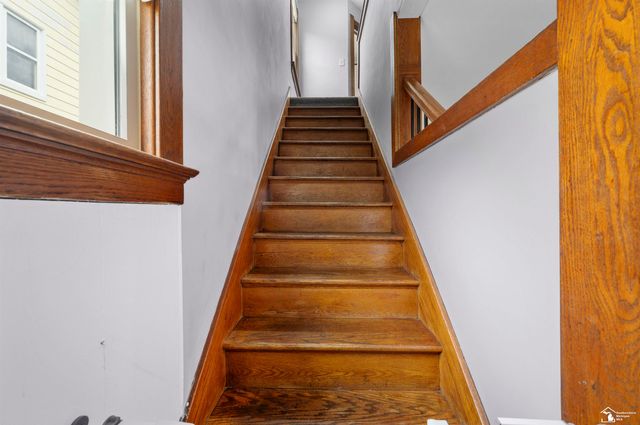 408 Riverview Avenue, Monroe, MI 48162