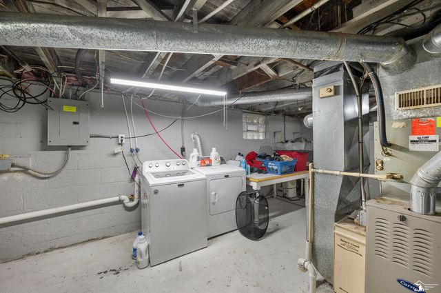 408 Riverview Avenue, Monroe, MI 48162