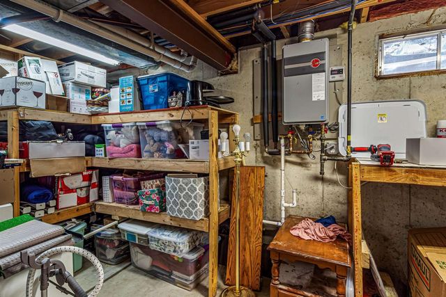 6921 Stratford Drive, Madison, WI 53719