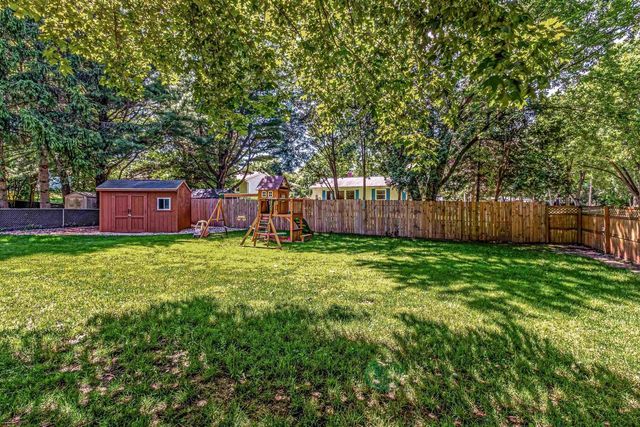 6921 Stratford Drive, Madison, WI 53719