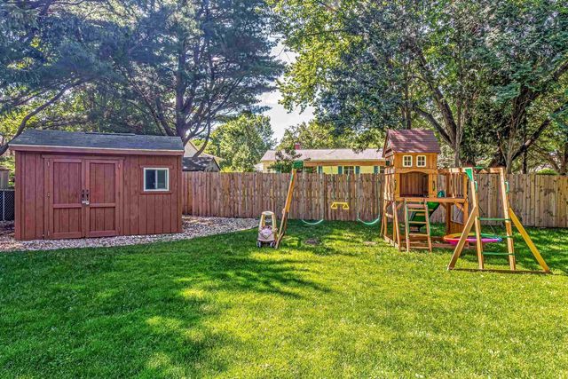 6921 Stratford Drive, Madison, WI 53719