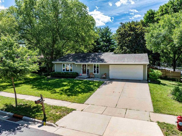 6921 Stratford Drive, Madison, WI 53719