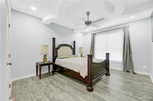5305 N Crown Point Street, Pharr, TX 78577