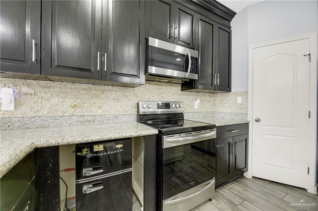 5305 N Crown Point Street, Pharr, TX 78577