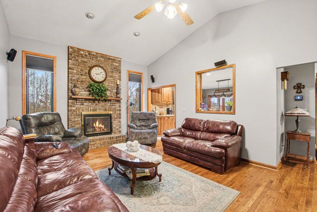 12067 Old Lexington Pike, Walton, KY 41094