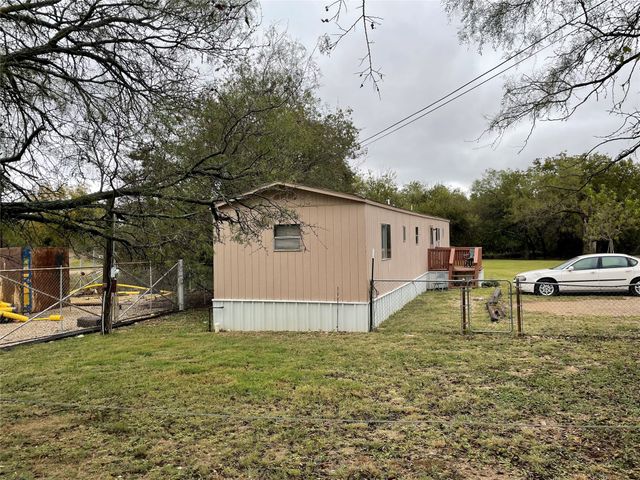 401 W Elliott Street, Breckenridge, TX 76424