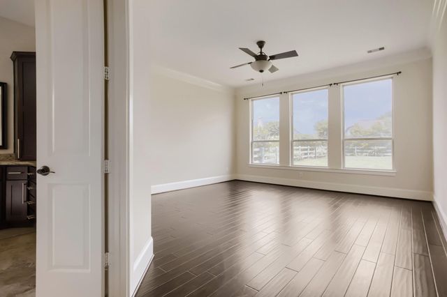5106 Water Oak Crescent, Fulshear, TX 77441