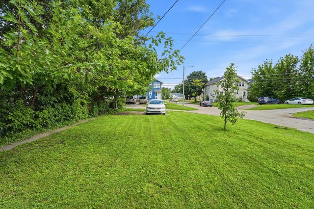 1126 E 17th Avenue, Columbus, OH 43211