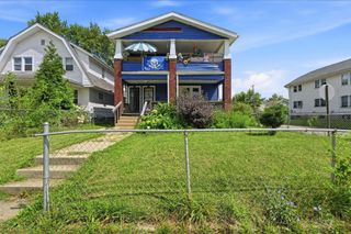 1126 E 17th Avenue, Columbus, OH 43211