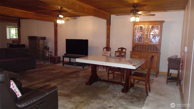 117 Greenwood Avenue, Randle, WA 98377