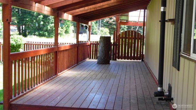 117 Greenwood Avenue, Randle, WA 98377