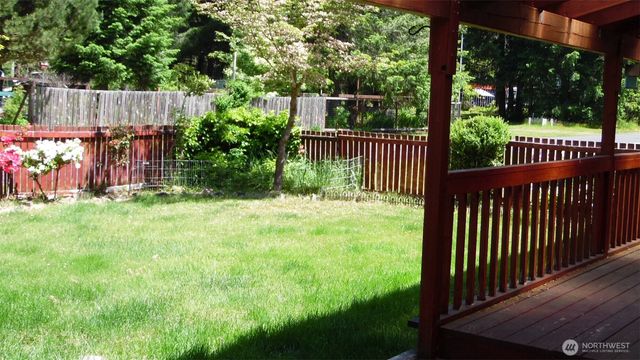 117 Greenwood Avenue, Randle, WA 98377