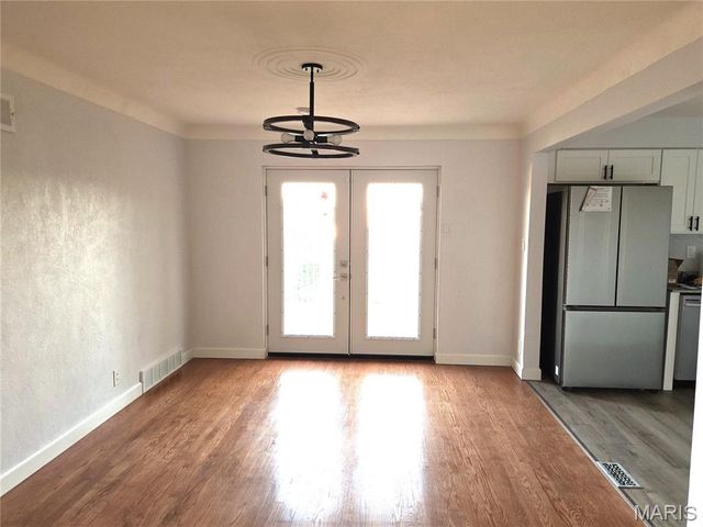 9108 Ranch Meadows Drive, Jennings, MO 63136