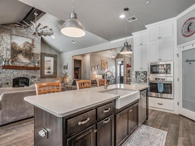 5736 Asheville Way, Choctaw, OK 73020