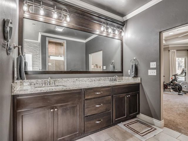 5736 Asheville Way, Choctaw, OK 73020