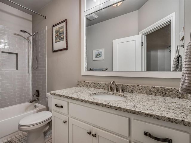 5736 Asheville Way, Choctaw, OK 73020