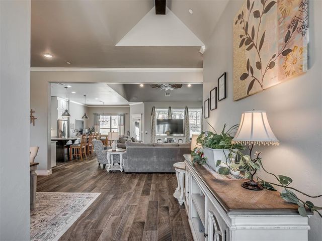 5736 Asheville Way, Choctaw, OK 73020