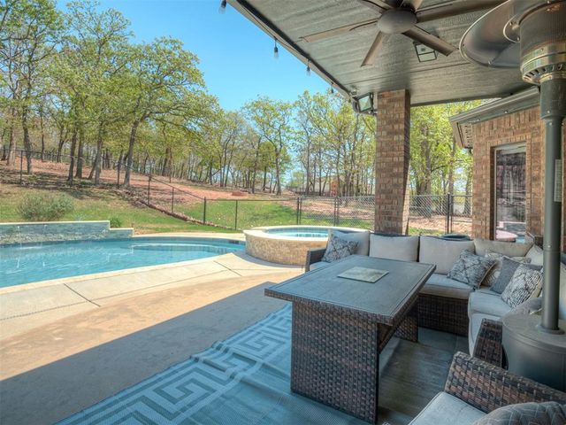 5736 Asheville Way, Choctaw, OK 73020