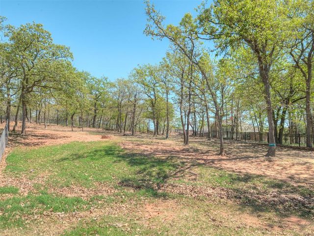 5736 Asheville Way, Choctaw, OK 73020