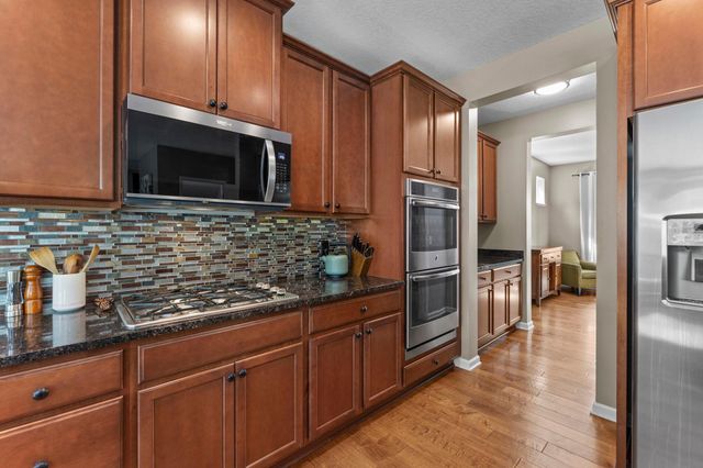 10585 37th Place NE, Saint Michael, MN 55376