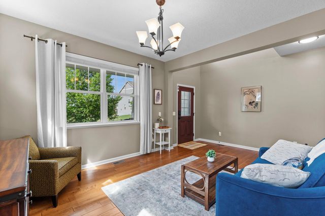 10585 37th Place NE, Saint Michael, MN 55376