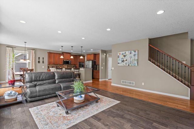 10585 37th Place NE, Saint Michael, MN 55376
