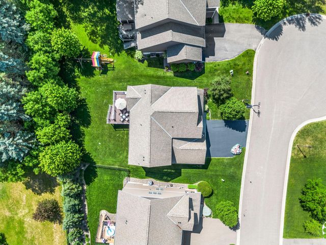 10585 37th Place NE, Saint Michael, MN 55376