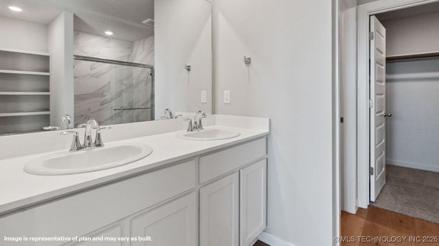 10007 E 135th Street S, Bixby, OK 74008