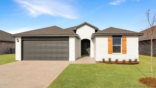 10007 E 135th Street S, Bixby, OK 74008