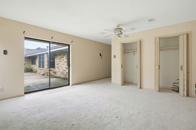 220 Green Ridge Drive, Double Oak, TX 75077