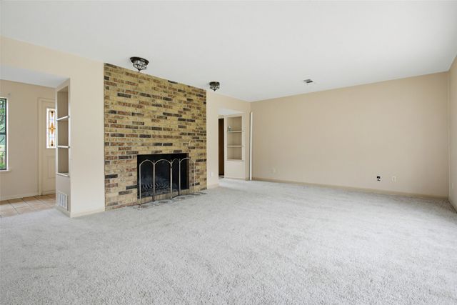 220 Green Ridge Drive, Double Oak, TX 75077