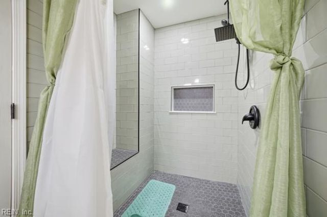 3521 Melinda PL, Virginia Beach, VA 23452