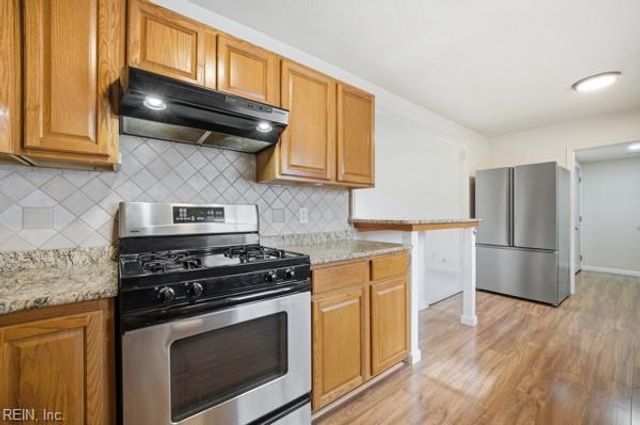 3521 Melinda PL, Virginia Beach, VA 23452