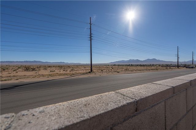 5210 N Valle Dorado, Kingman, AZ 86409