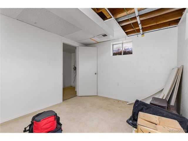 1259 Dearborn St, Aurora, CO 80011
