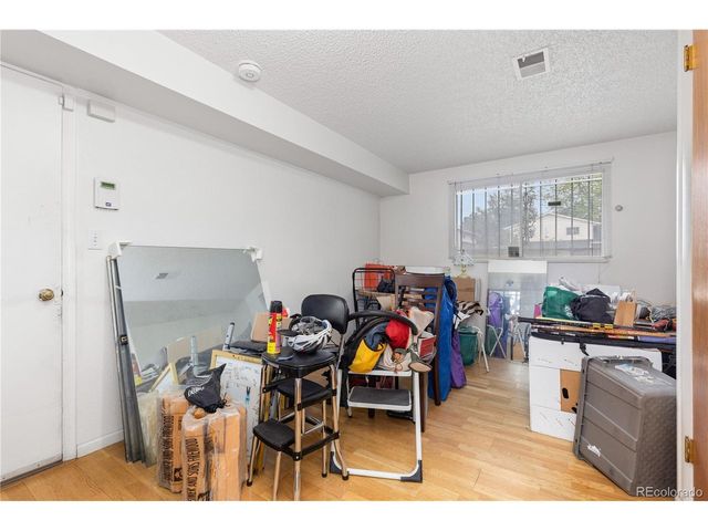 1259 Dearborn St, Aurora, CO 80011