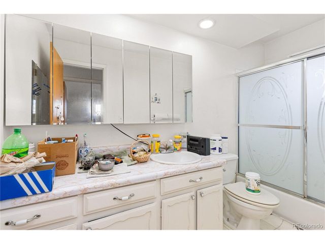 1259 Dearborn St, Aurora, CO 80011