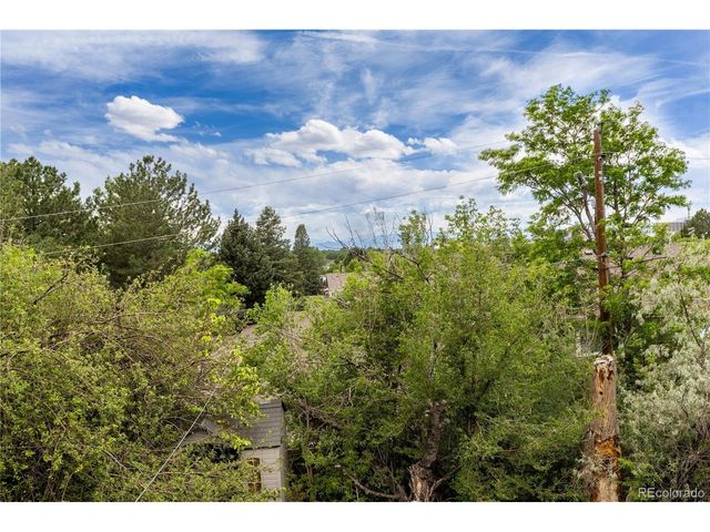 1259 Dearborn St, Aurora, CO 80011