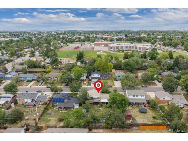 1259 Dearborn St, Aurora, CO 80011