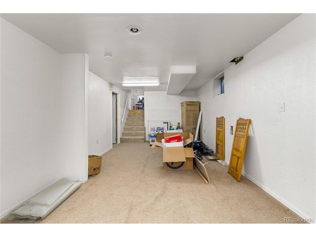1259 Dearborn St, Aurora, CO 80011